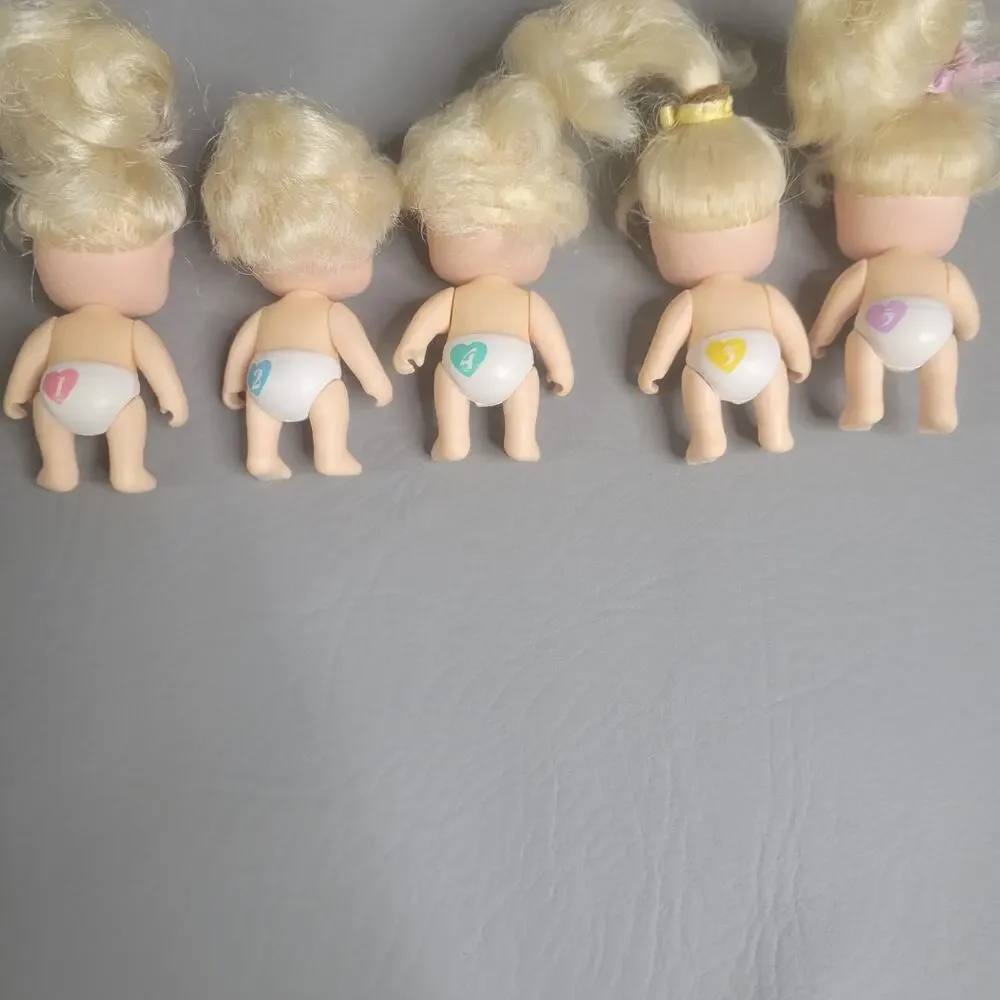 Tyco Quints Set of 5 Tiny Baby Dolls 1990 Vintage Bunting Sleeping Bag